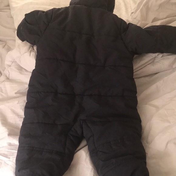 OshKosh Snowsuit 18m - Picture 3 of 3